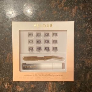 Velour lash extension kit
